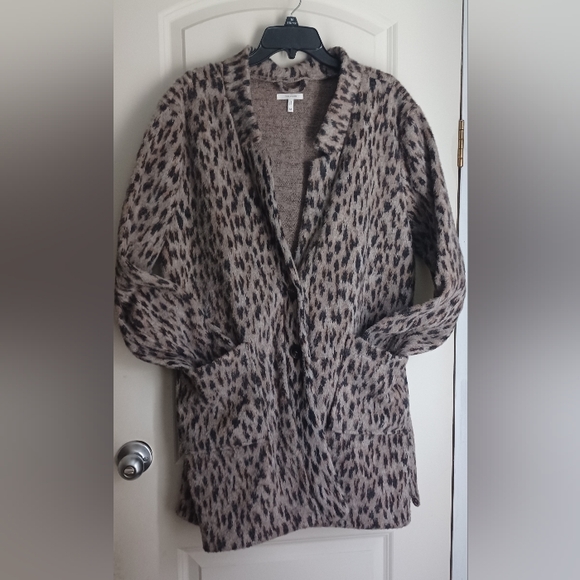 Maurices heavy animal print cardigan - Picture 2 of 6